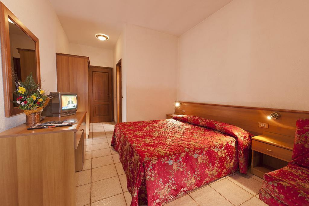נוס Hotel Veneriaz מראה חיצוני תמונה